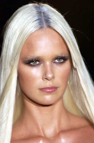 Look 18